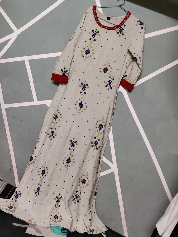 Elegant Embroidered Kurta
