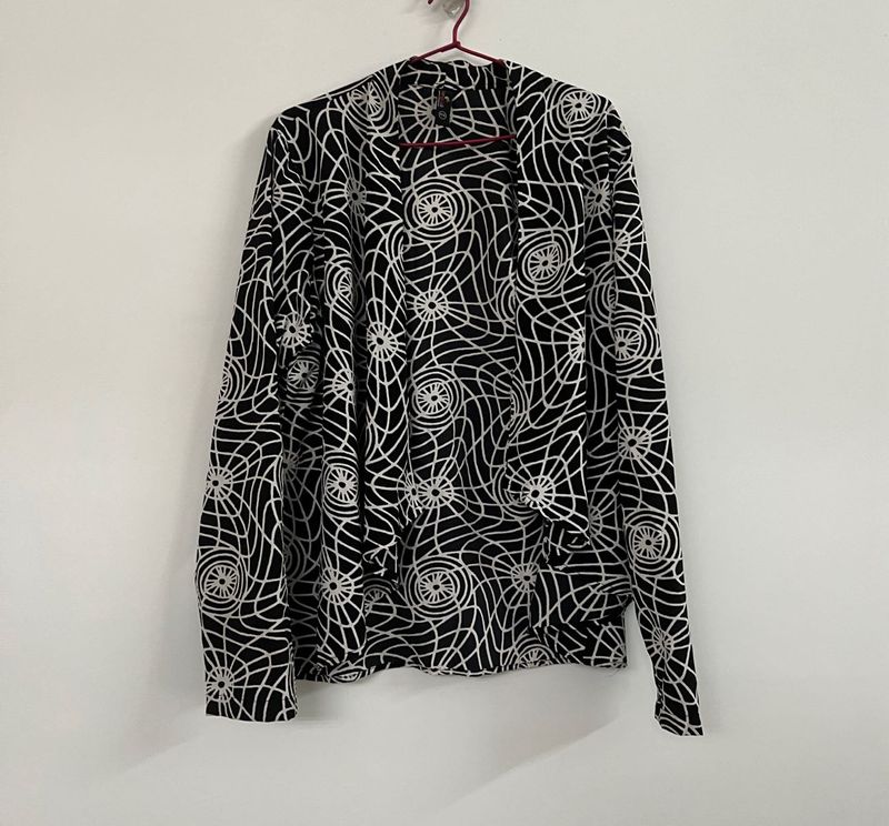 Patterned Black Shrug Top