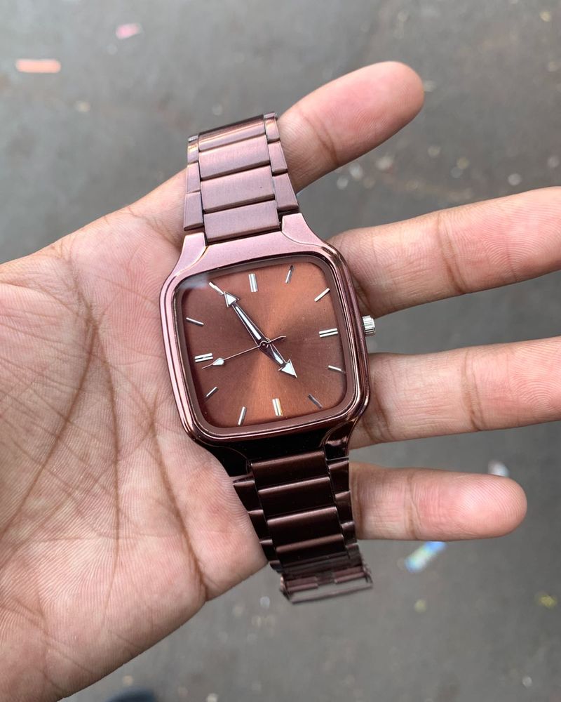Rose Brown Retro Watch – Bold, Sleek &amp; Rare