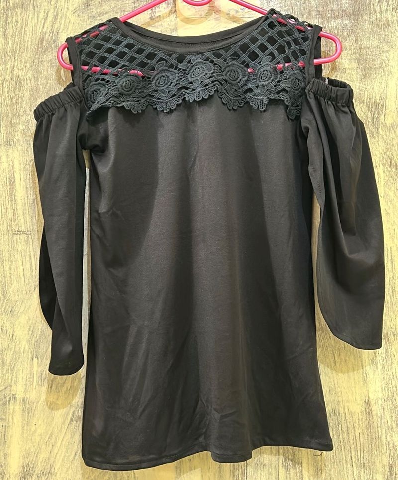 Elegant Black Cold Shoulder Top