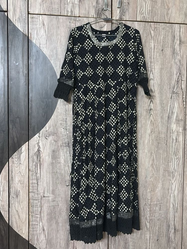 Black Gown 4