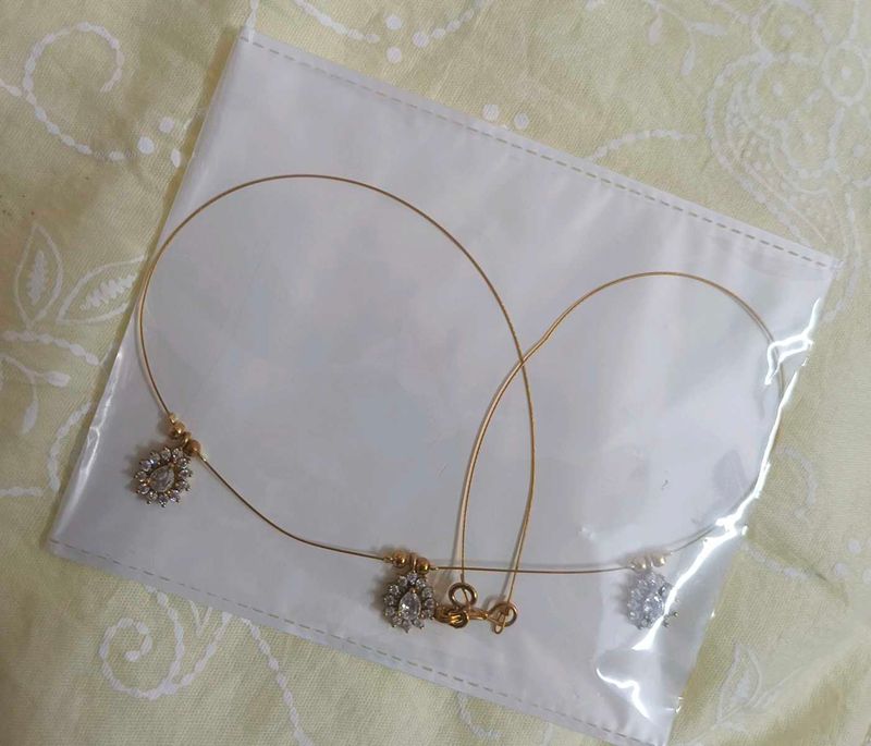 Elegant Gold Tone Choker Set