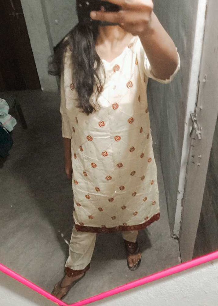 Embroidered Kurta Set