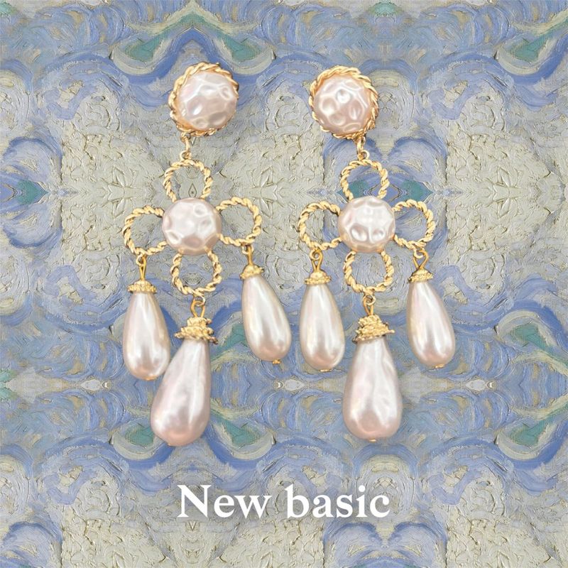 Vintage Pearl Earrings