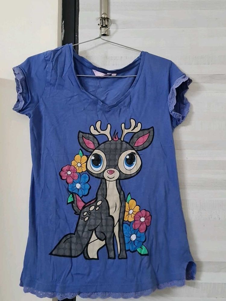 Cute Deer Graphic Tee