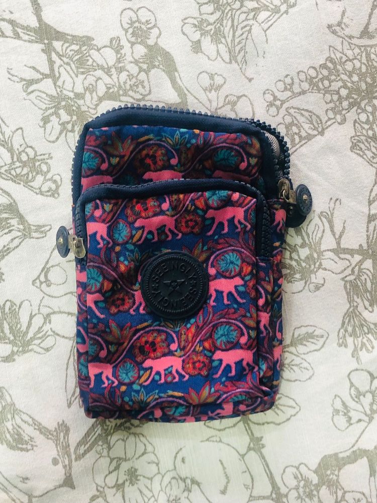 Stylish Patterned Pouch Small Handy To Carry Phone