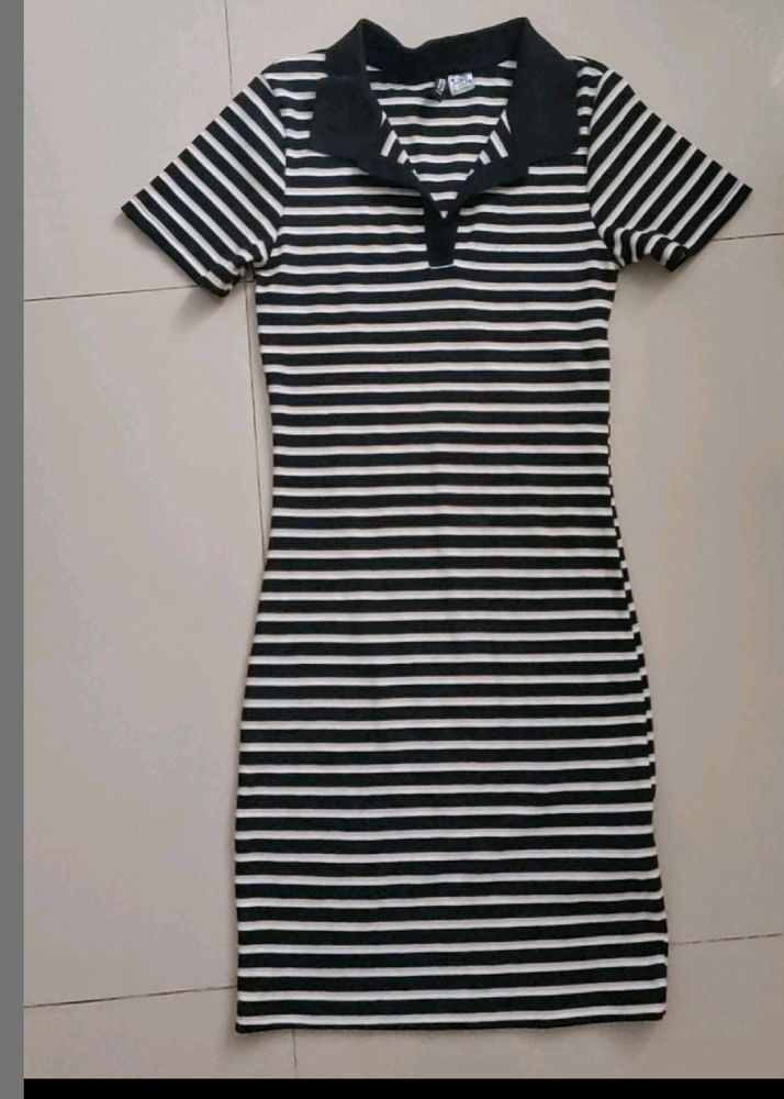 H&amp;M divided Collar Bodycon Dress