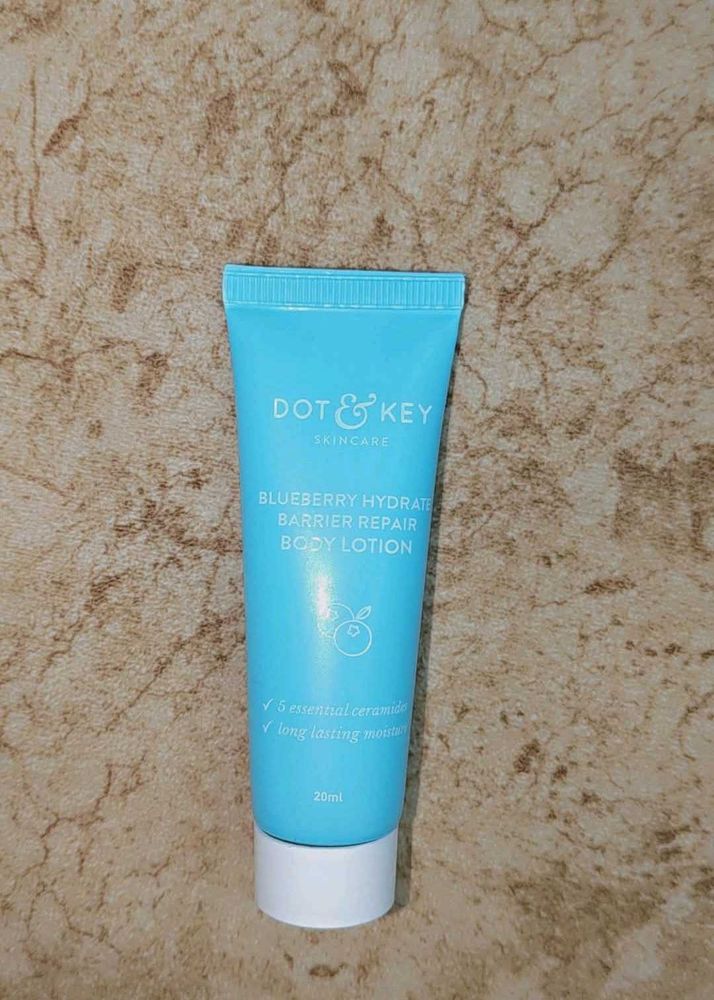 Dot &amp; Key Body Lotion