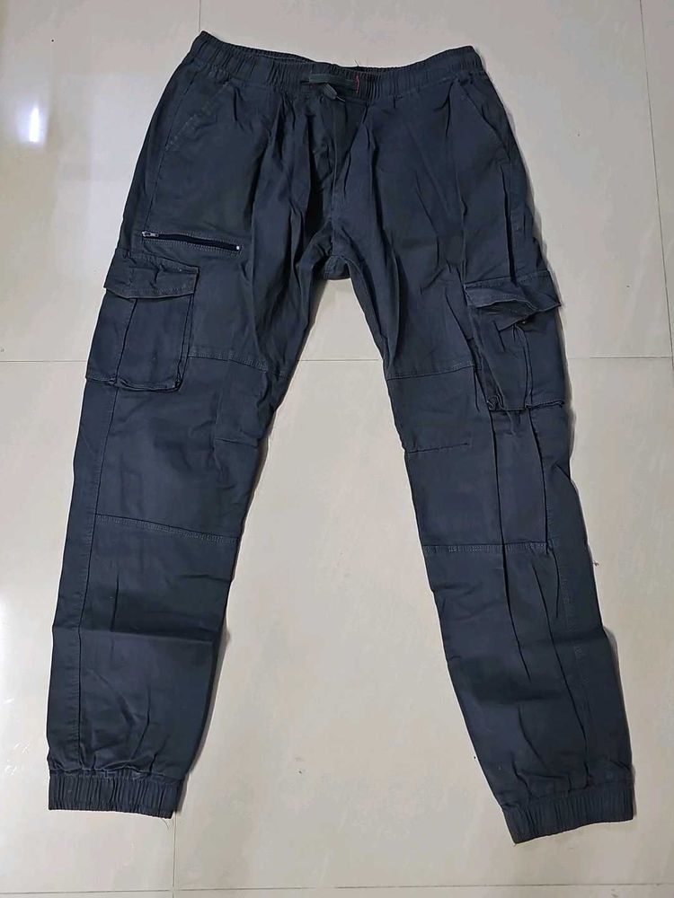 Grey Cotton Cargo Pant For Men
