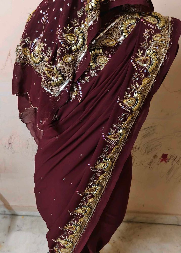 aari tari work 💯 beautiful 😻 Saree