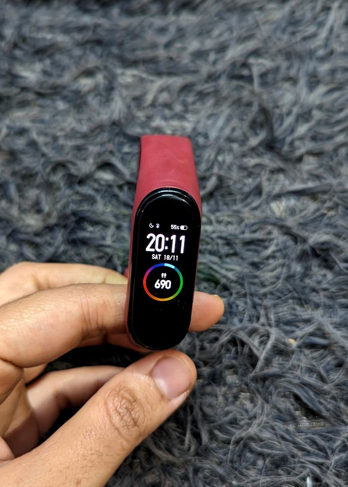 Mi Band 4 With 3 Straps