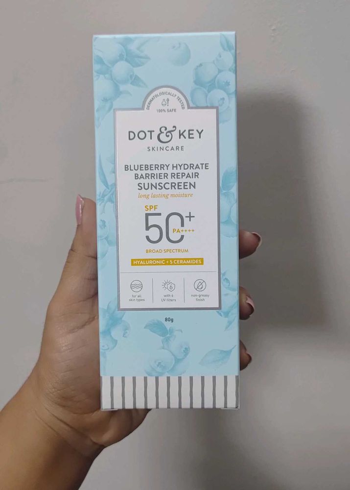 Dot&amp;Key Blueberry Hydrate Barrier Repair Sunscreen