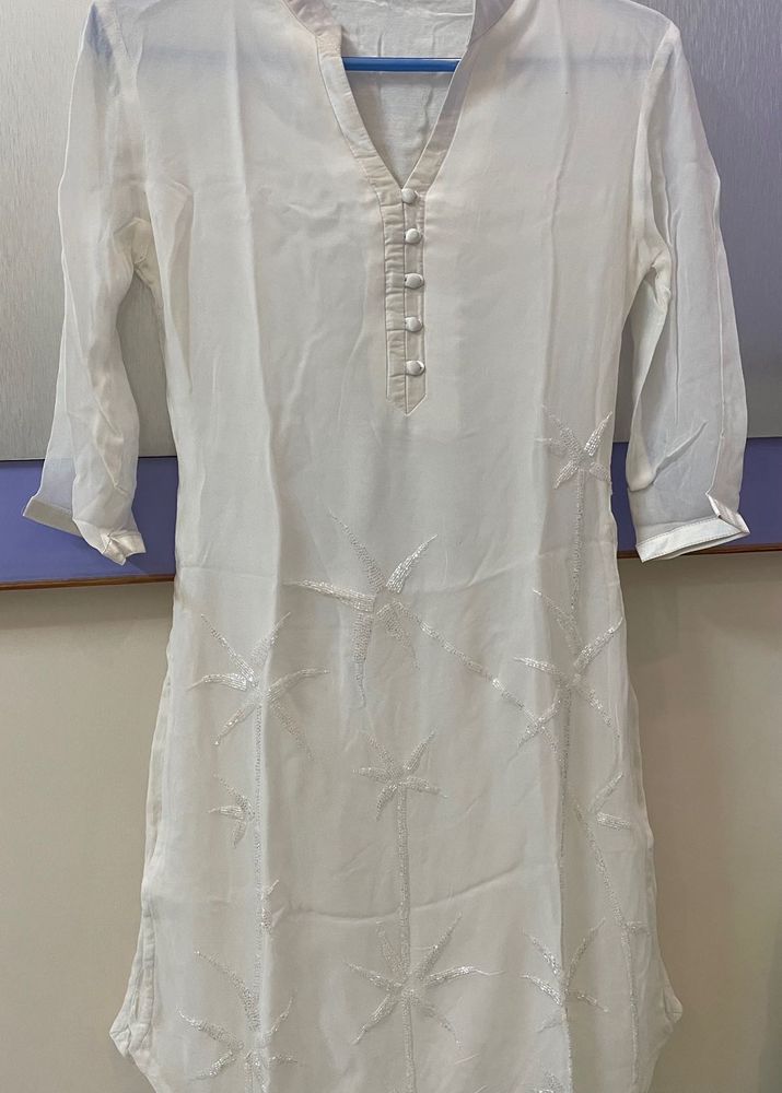 Pure georgette Kurta with cut dana (glass) beads