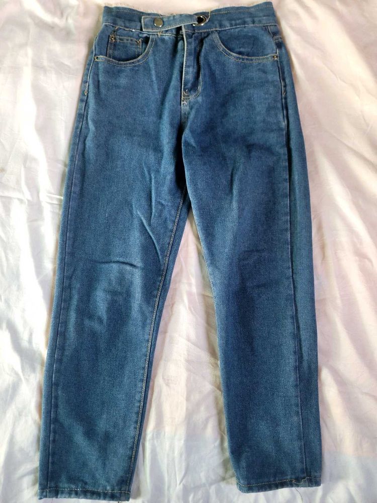 Blue denim jeans for women