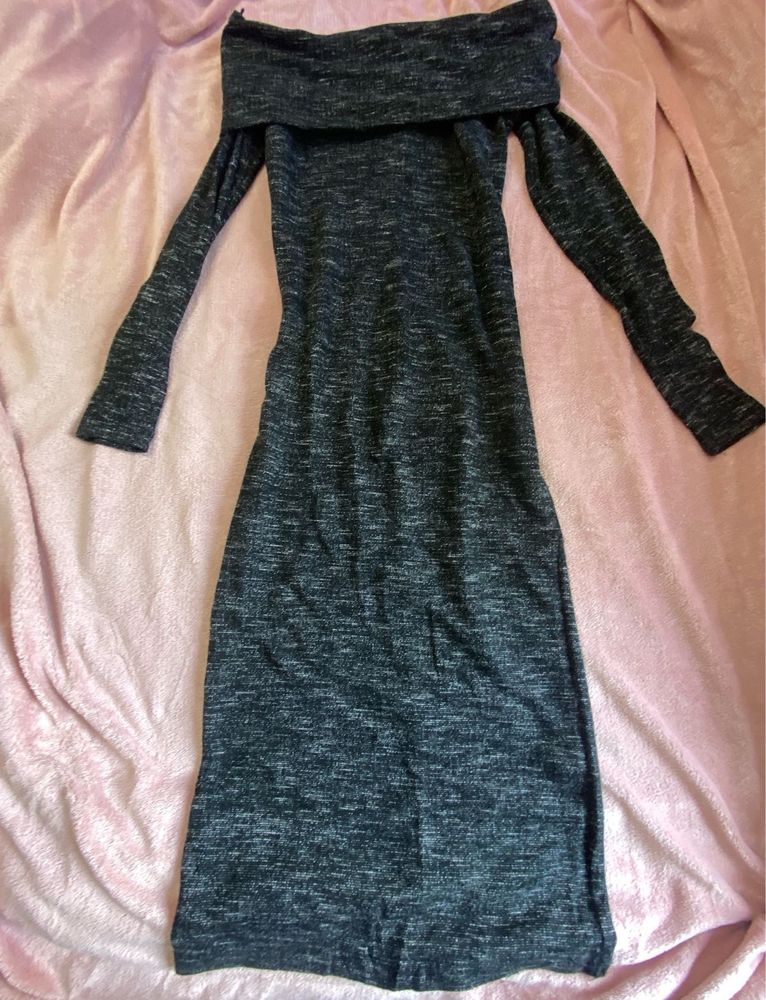 Off Shoulder Body Con Dress
