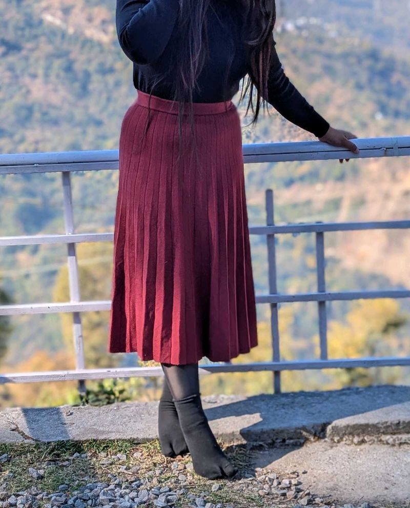 Burgundy Pleated Midi Skirt