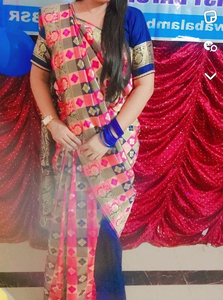 Magenta &amp; Navy Blue Silk Saree With Blouse