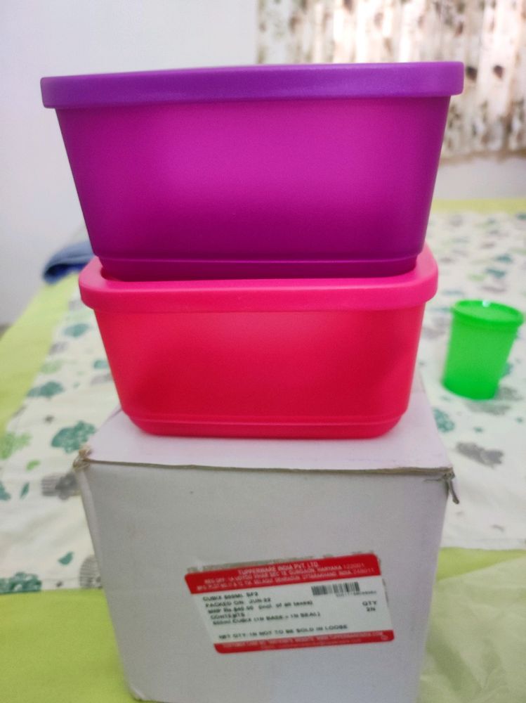 Tupperware Set