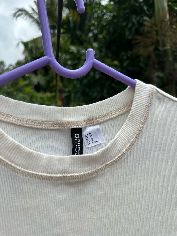 H&amp;M Divided Ribbed Top