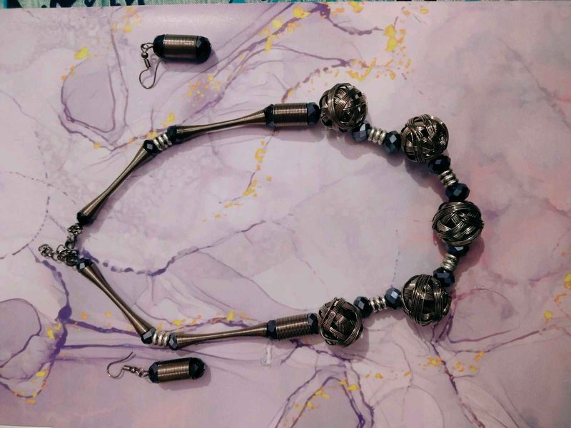 Necklace With Earings Set