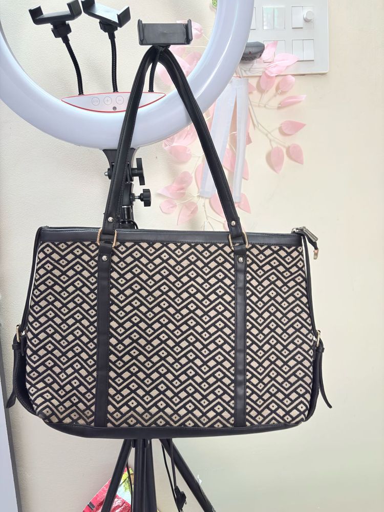 Patterned Tote Bag(Bought it from Myntra)