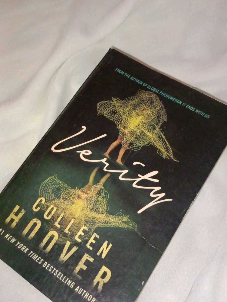 Verity by Colleen Hoover