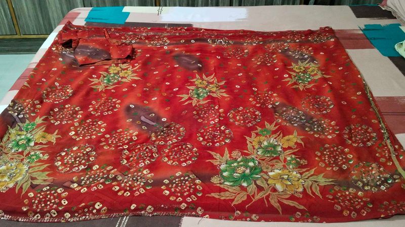 Elegant Red Floral Saree with stitch blouse