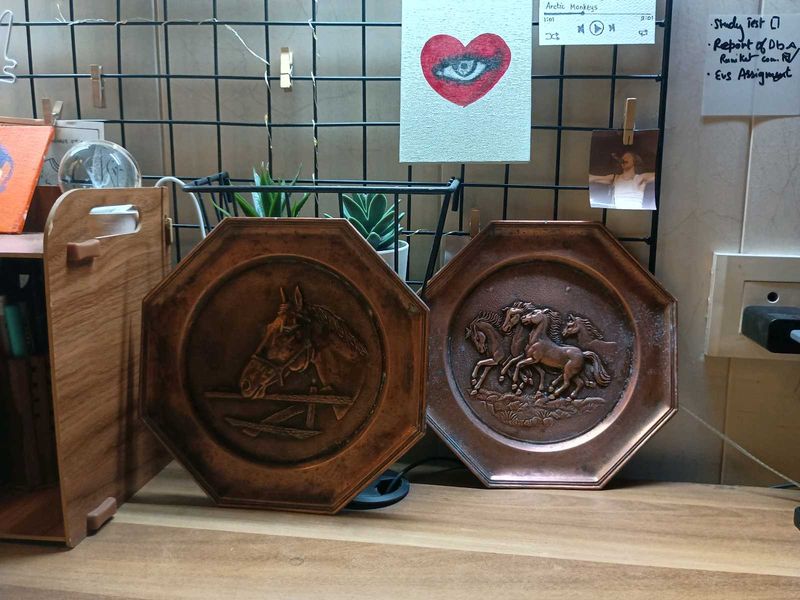 Horse Decor Plates (Set of 2)