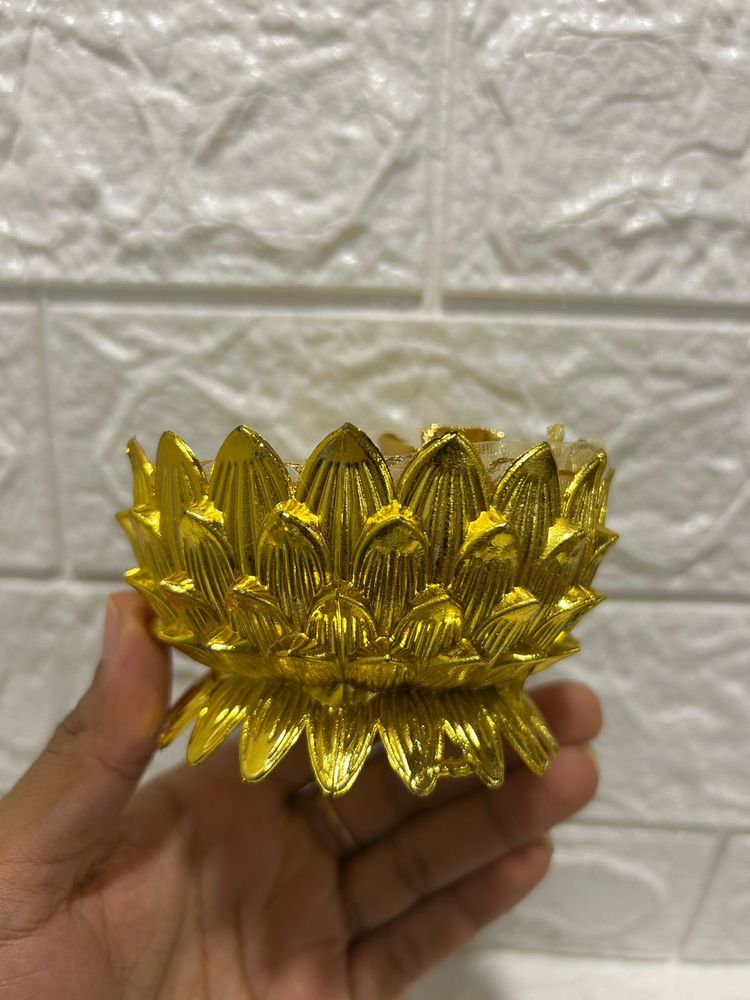 Golden Lotus potli bowl