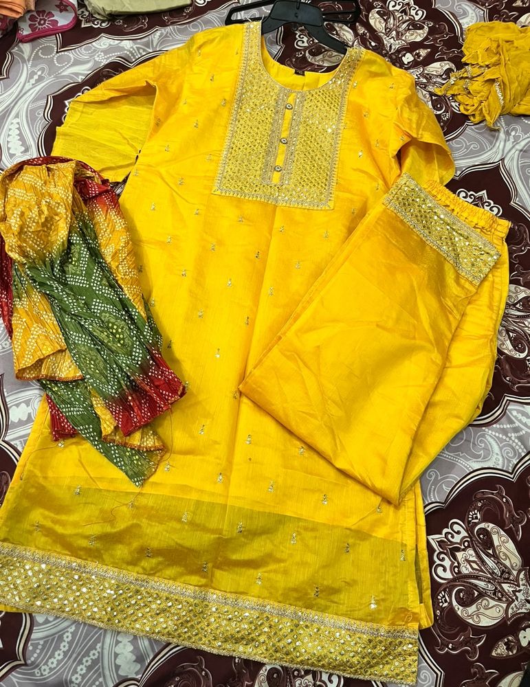 Kurta Set With Dupata