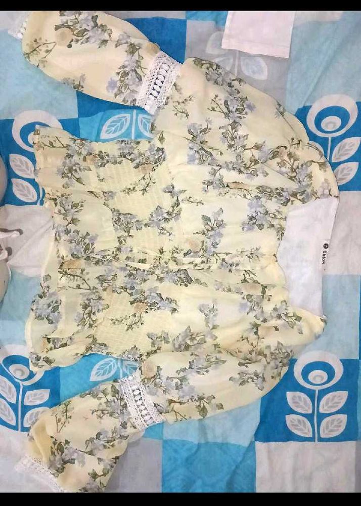 Floral Blouse with Lace Detail
