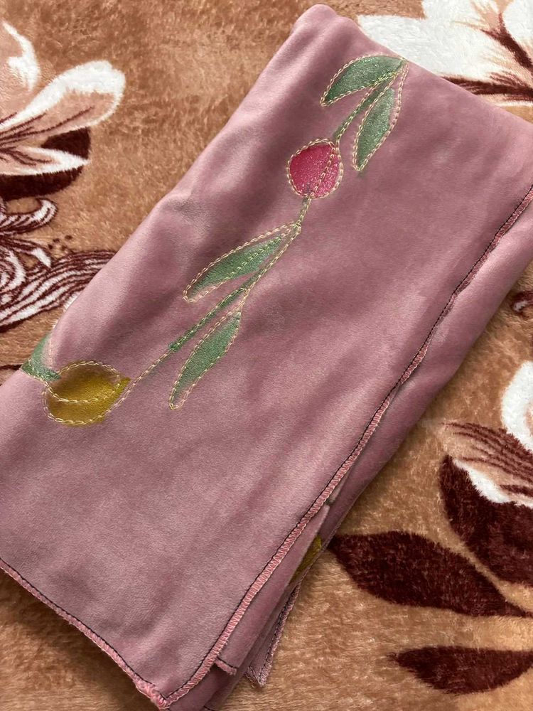 velvet stole for winters