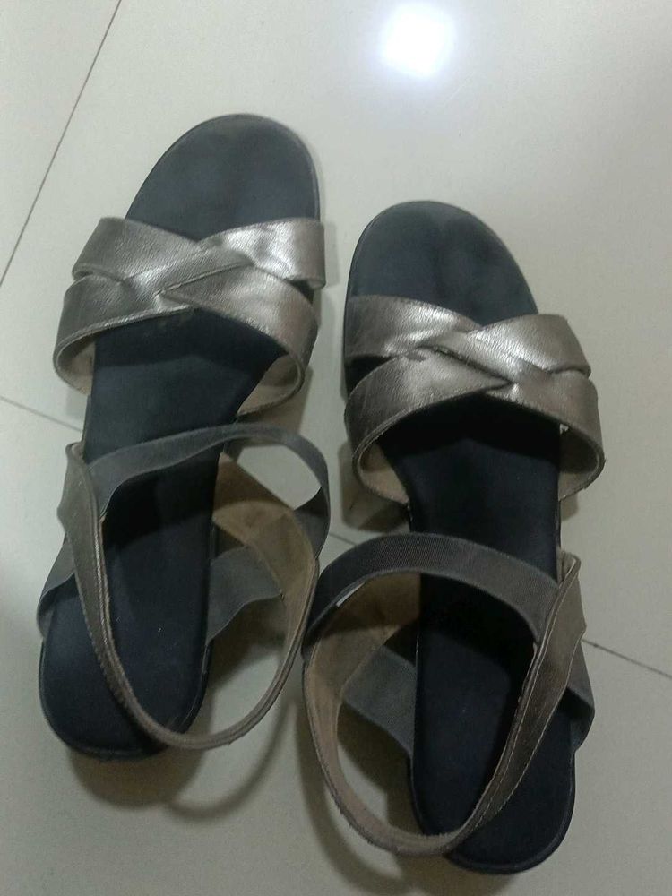 Sandels With Heels