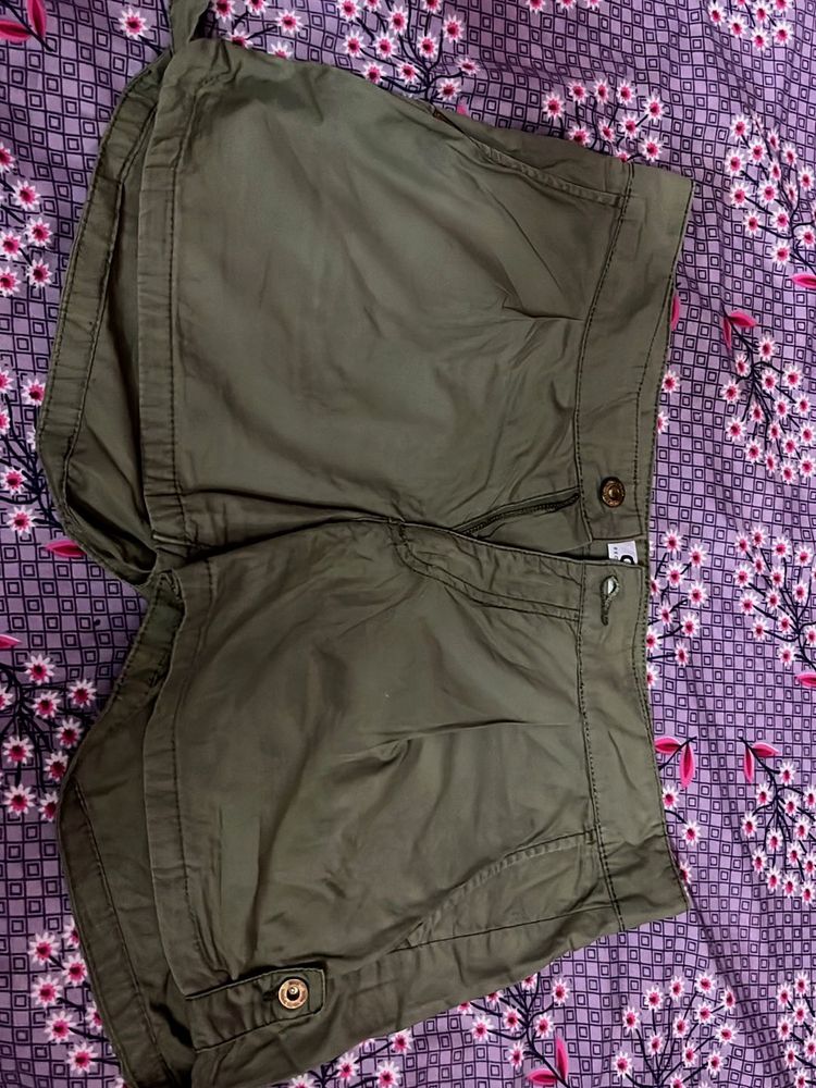 Olive Green Cargo Shorts
