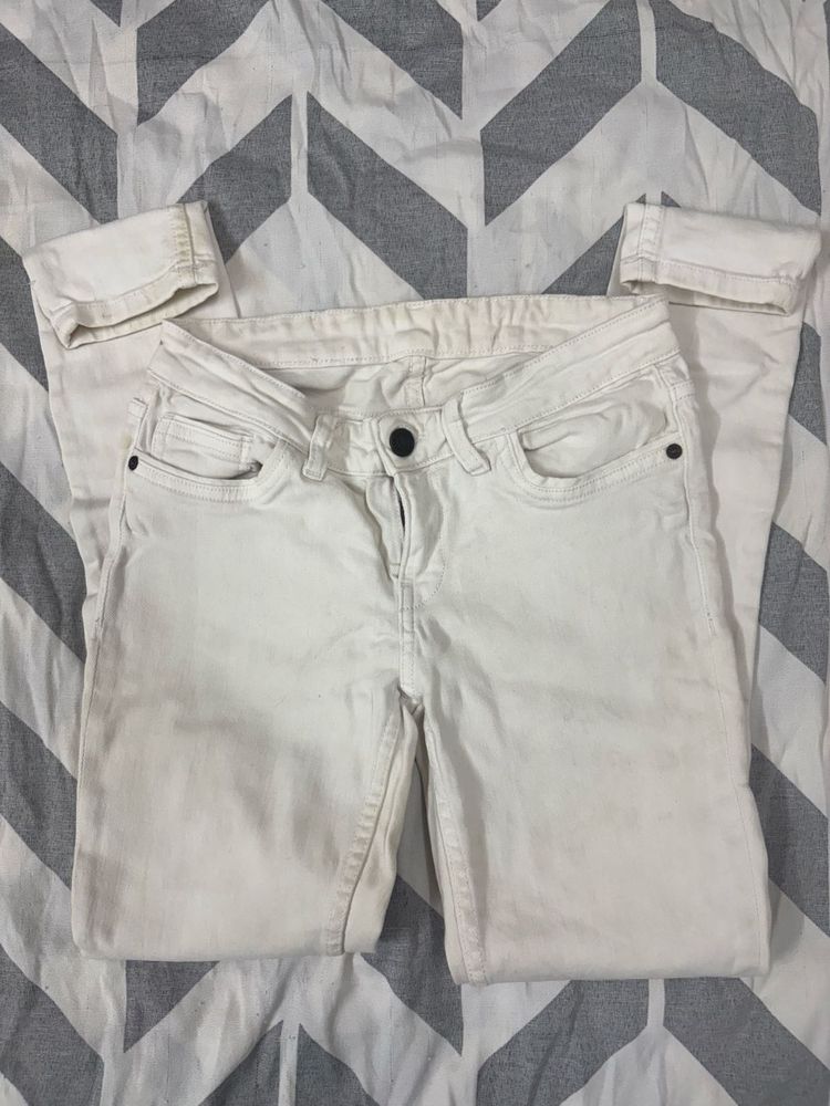 White Jeans