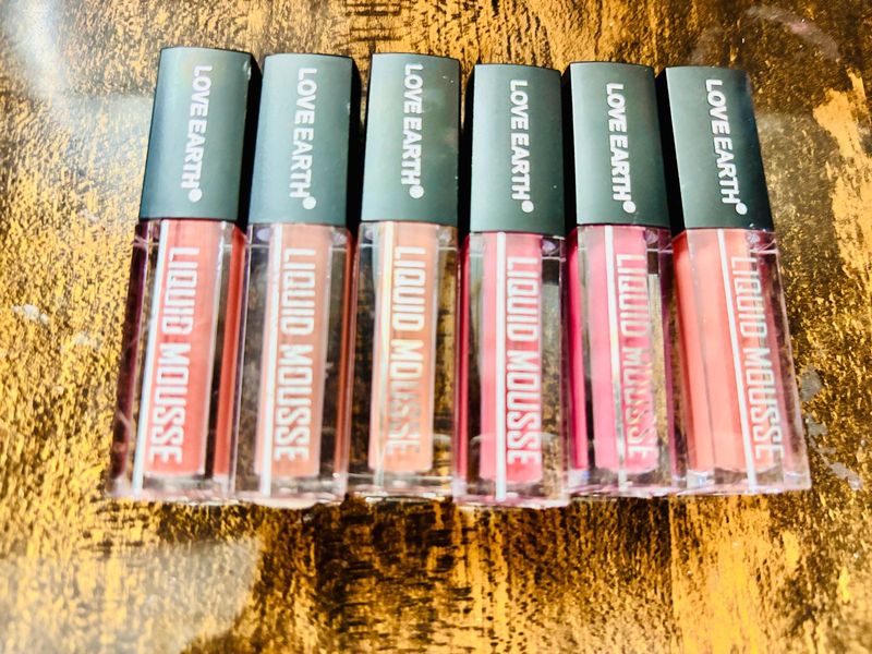 LOVE EARTH Compact Size Lipsticks Combo