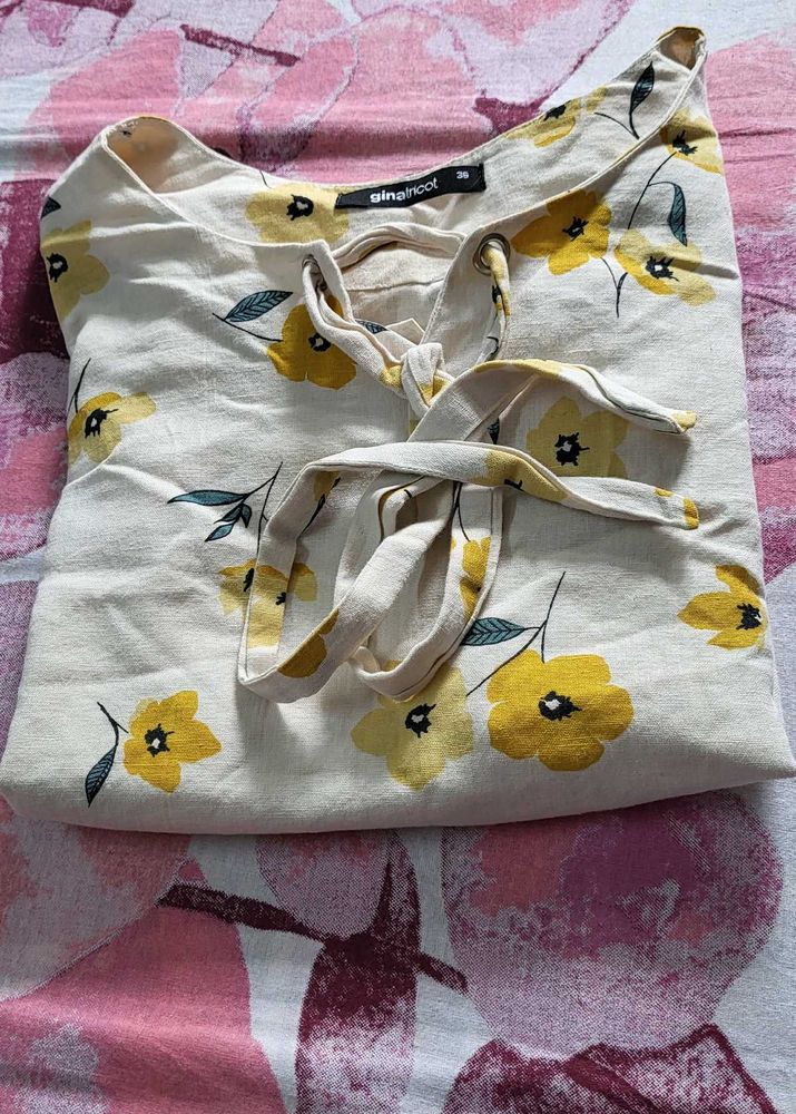 Beautiful PURE COTTON Top For Girlis❣️