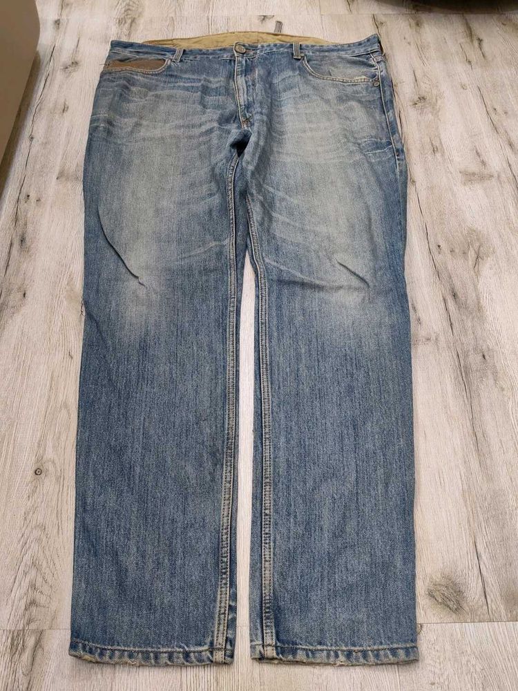 Ma1875 Levi&#39;s jeans waist 42