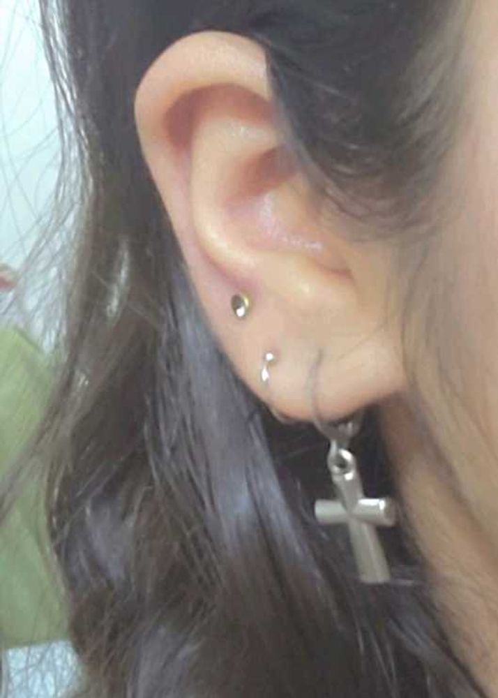 silver ear cuff/nose ring