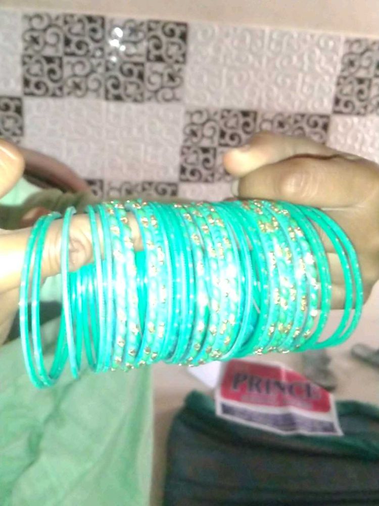 C Green Bangles