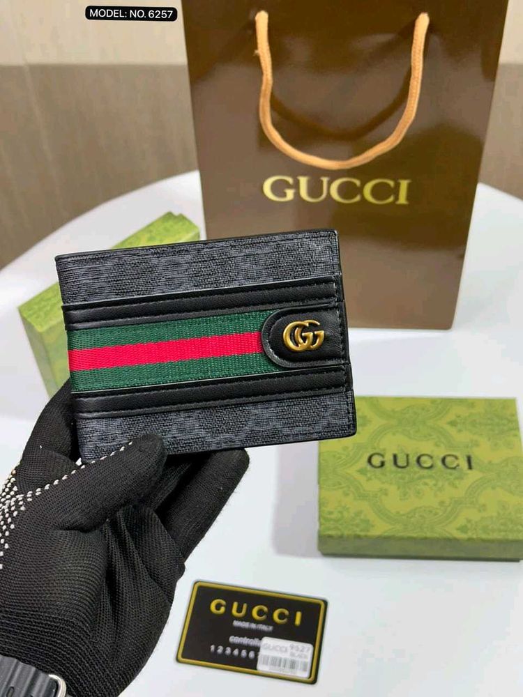 GUCCI PREMIUM MENS WALLET WITH BOX