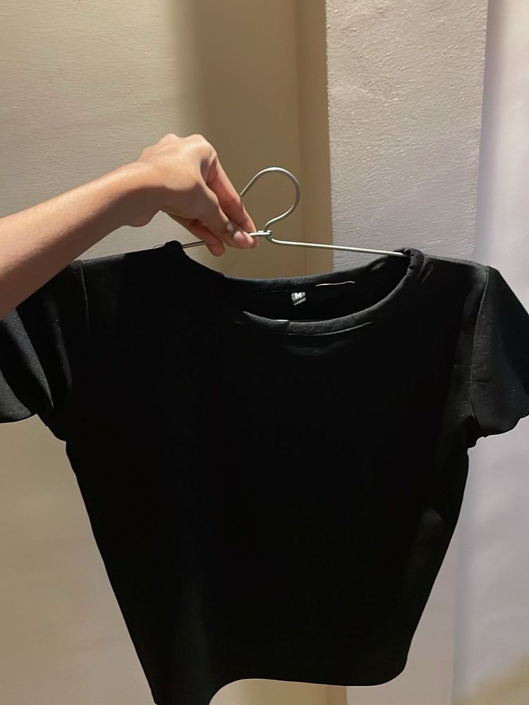 Black Basic T-Shirt