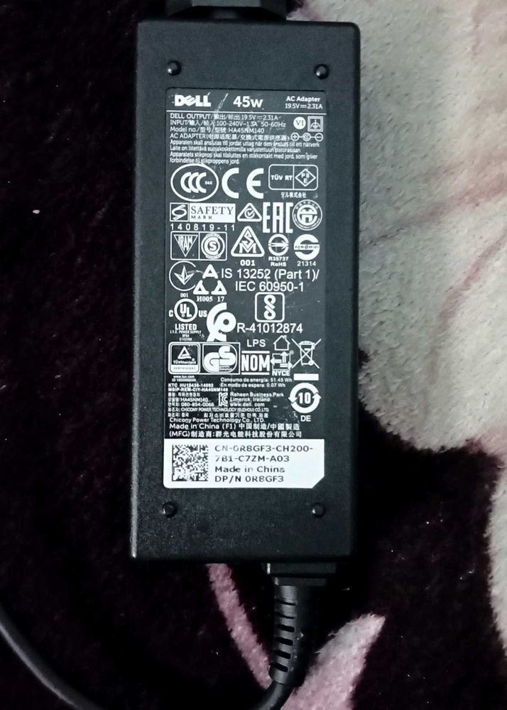 DELL LAPTOP CHARGER NEW AND ORIGINAL 45 WATT