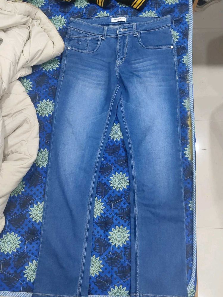 Stylish Blue Denim Jeans