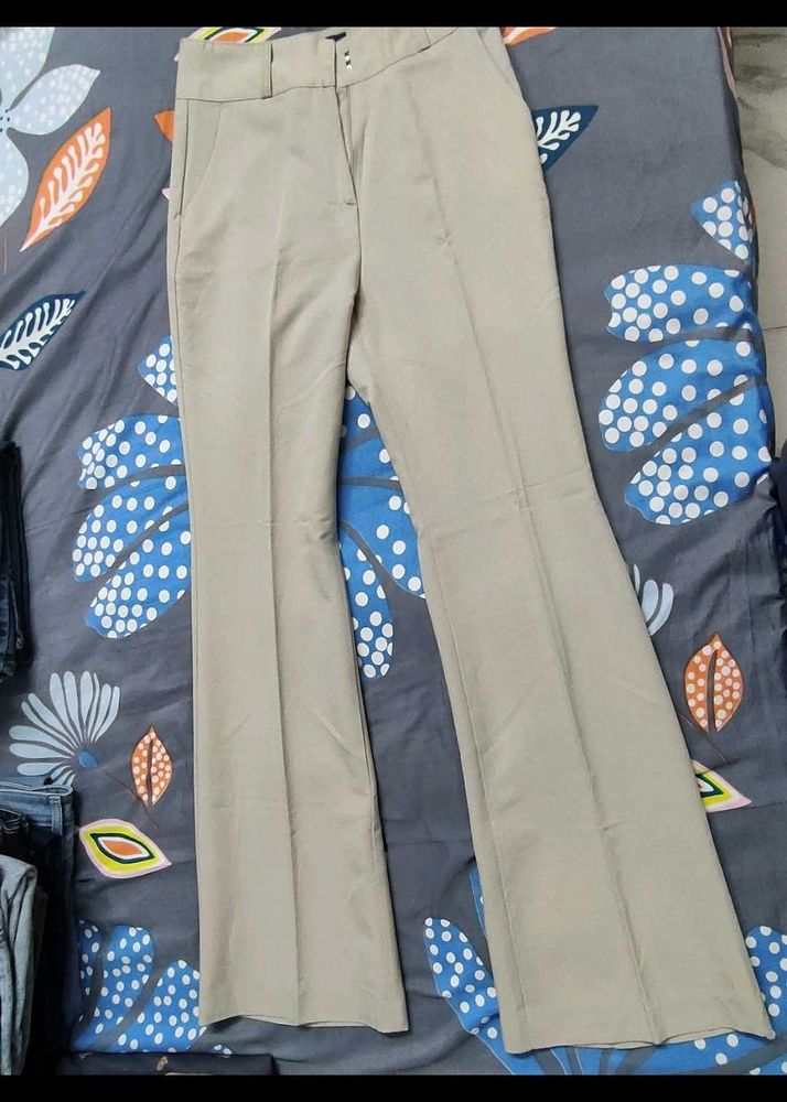 Women Khaki Trousers