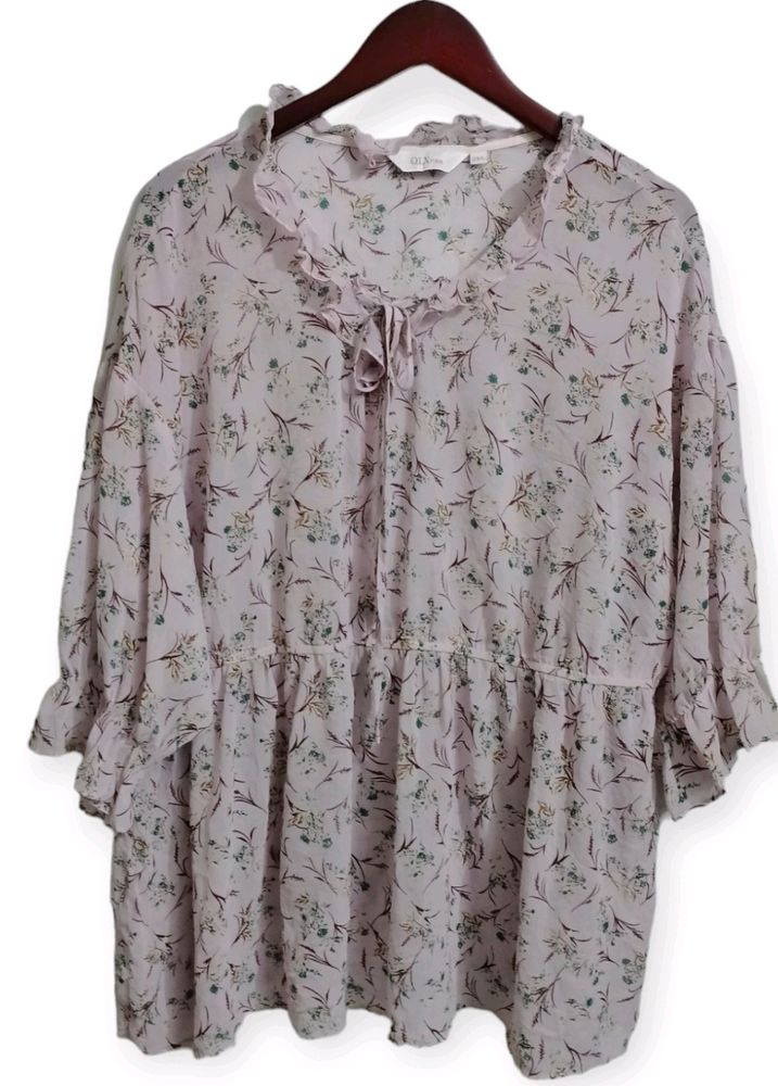 Pale Pink Floral Blouse (Woman)