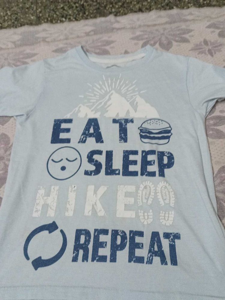 T shirt