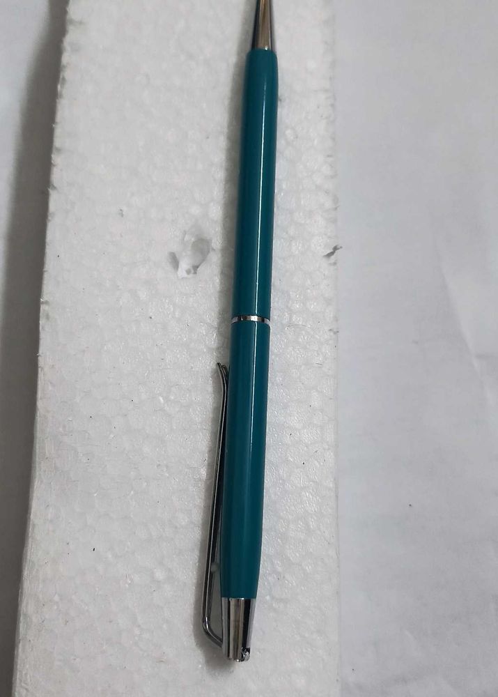 Ultra Sleek Design Ball Pen