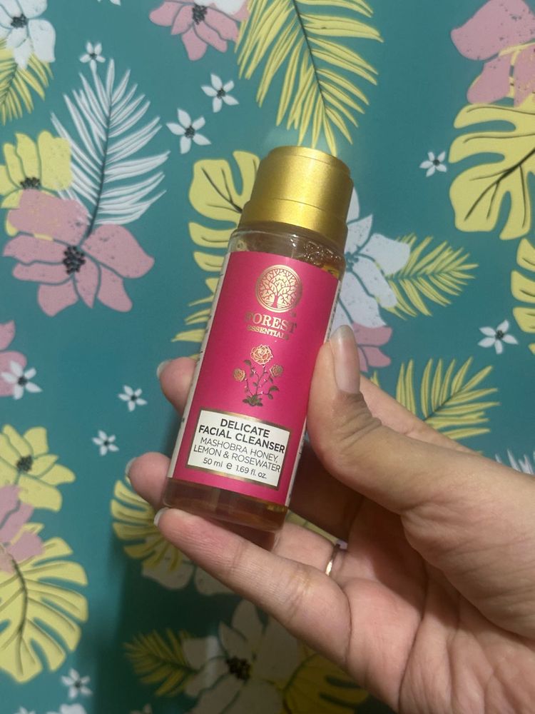 Forest Essential Shower Gift Pack