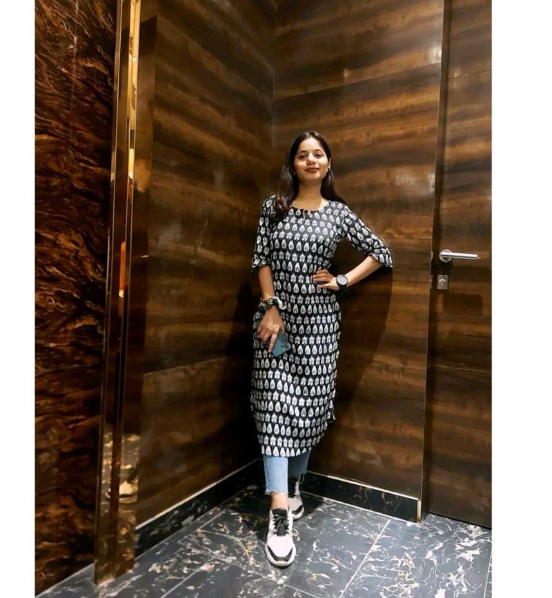Beautiful Foral Printed Long Tunic